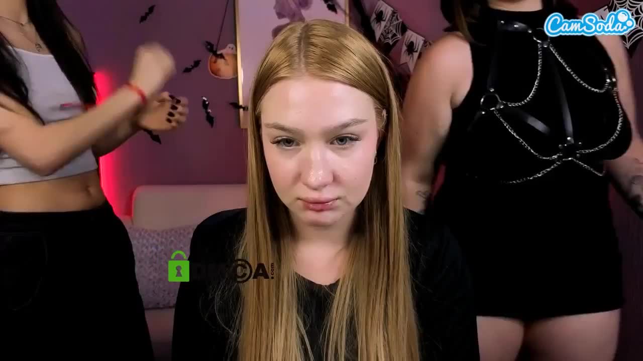 playfulsophie Adult Chat October 29, 2025