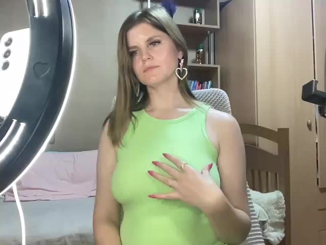 AnitaGlamorX Adult Chat October 31, 2025