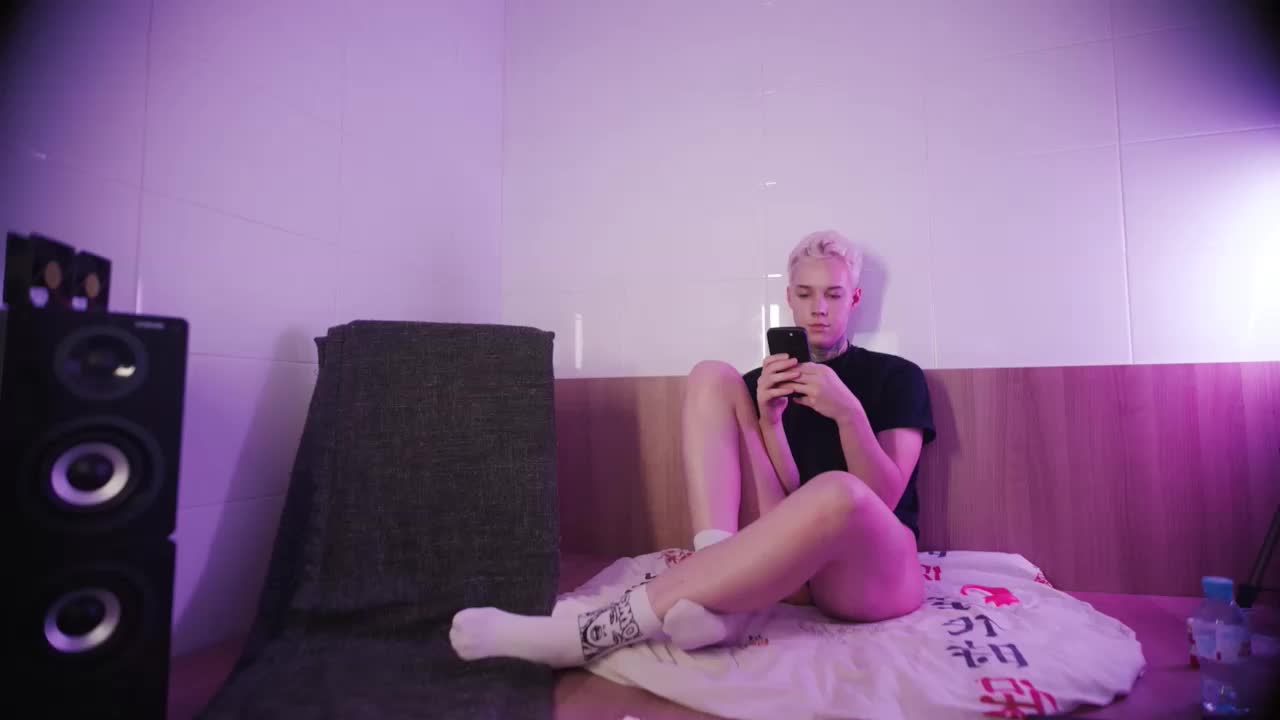 tezes Adult Chat October 30, 2025