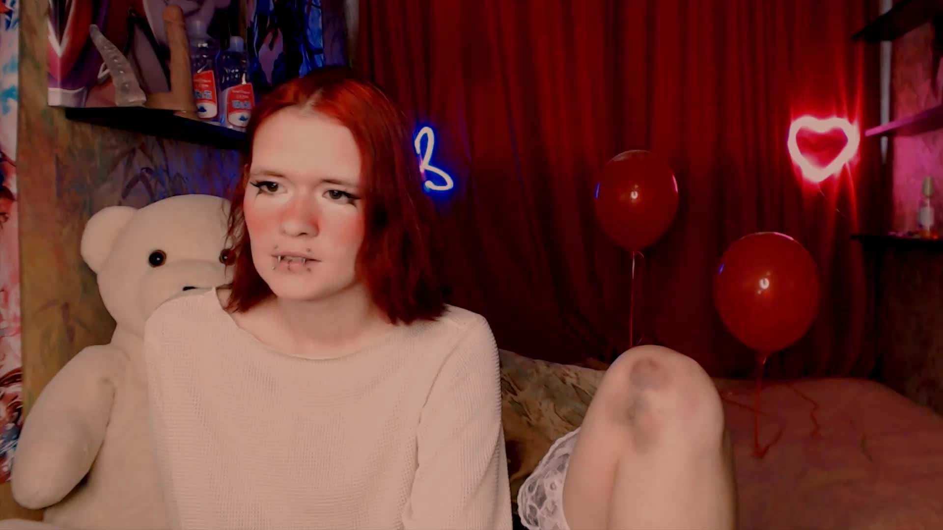 Velvet-and-Venom Adult Chat October 25, 2025