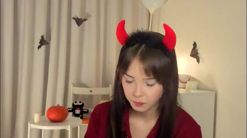 slyshypie Adult Chat October 30, 2025