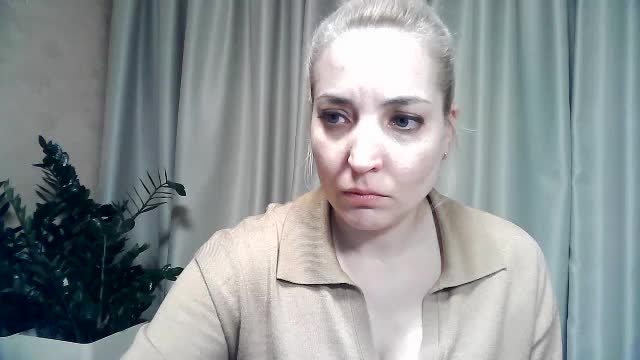 mariska-kiska Adult Chat October 31, 2025