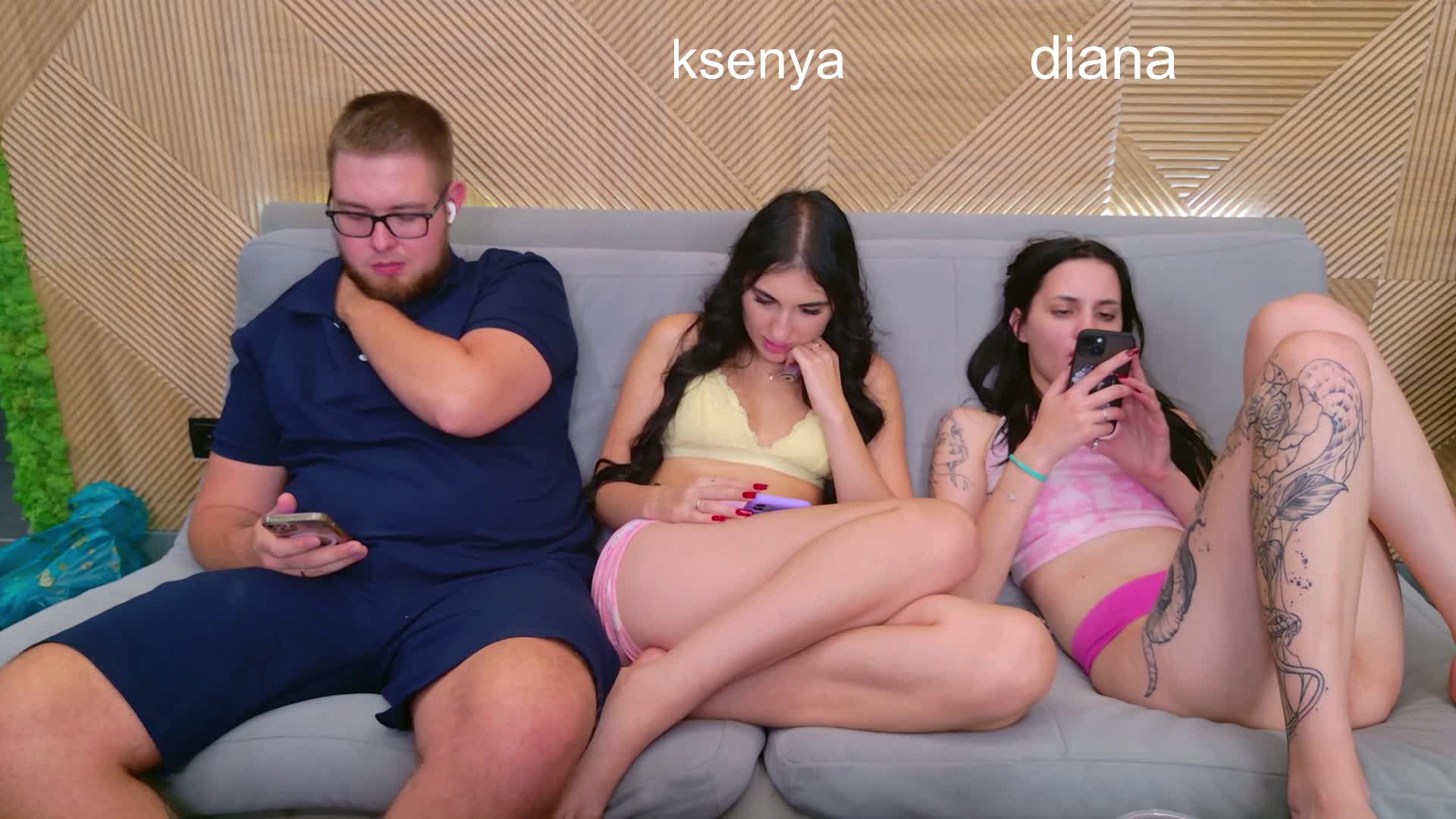 WebcamSlut Adult Chat October 25, 2025