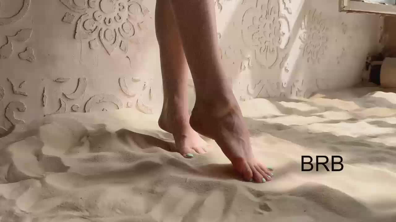 Na-izi Adult Chat October 31, 2025