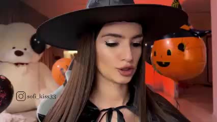 Sofi-Mi Adult Chat October 31, 2025