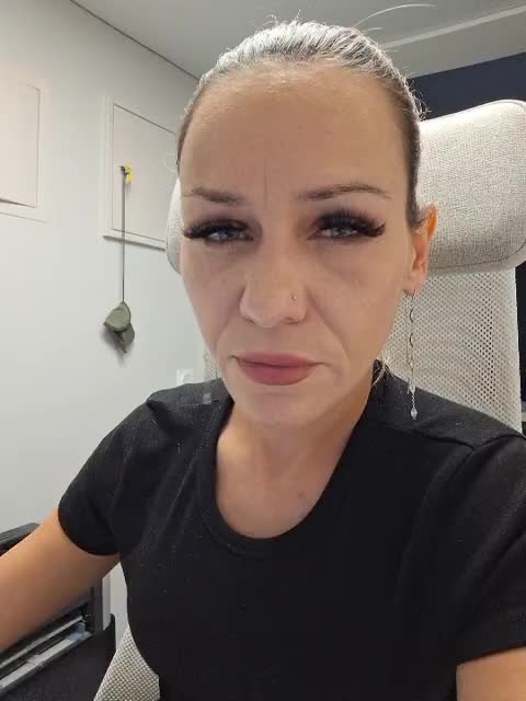 krisred Adult Chat October 31, 2025