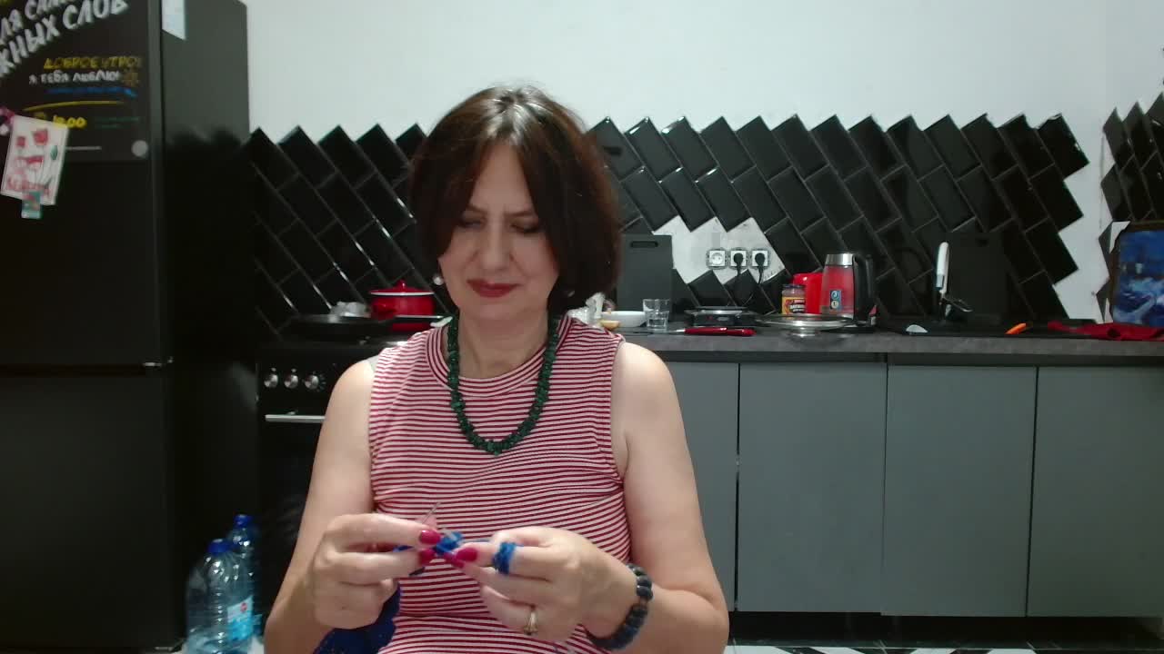 ANGELALADI Adult Chat October 31, 2025