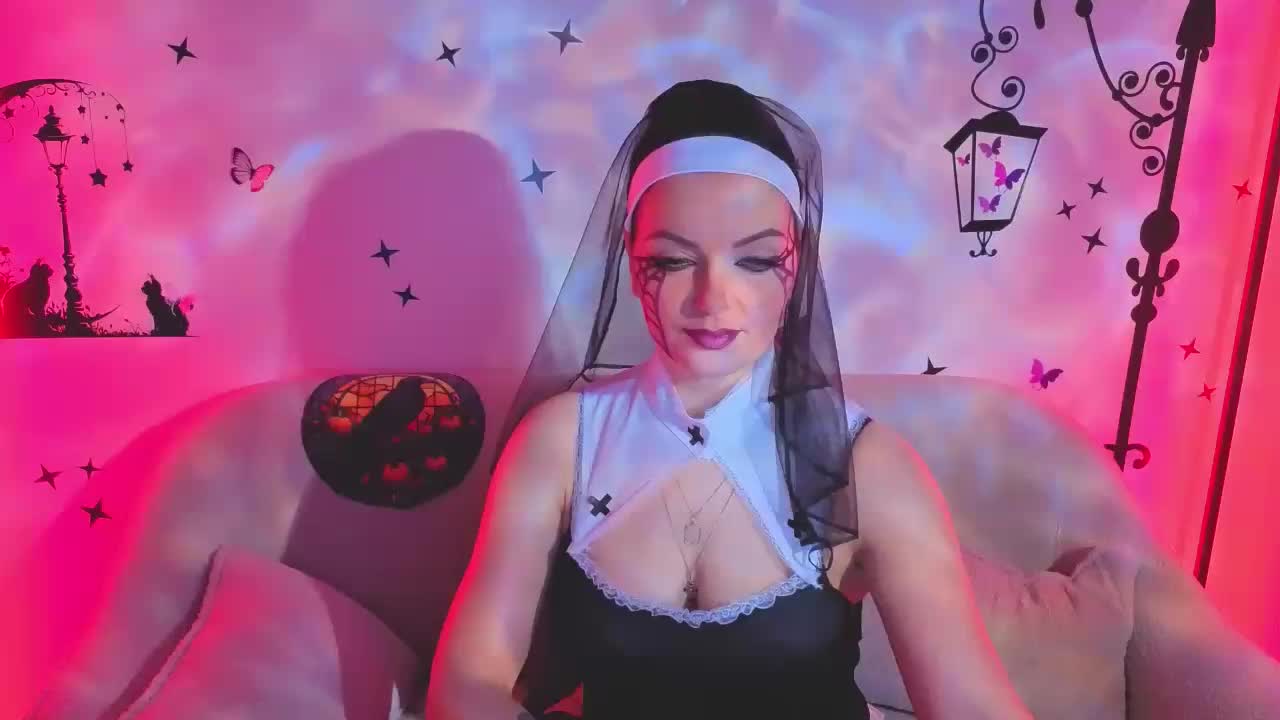 SelenaBlooms Adult Chat October 31, 2025