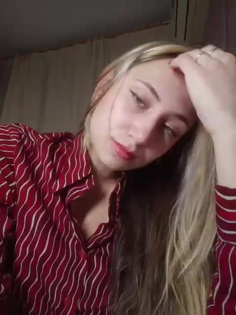 MilkyGirl Adult Chat October 31, 2025