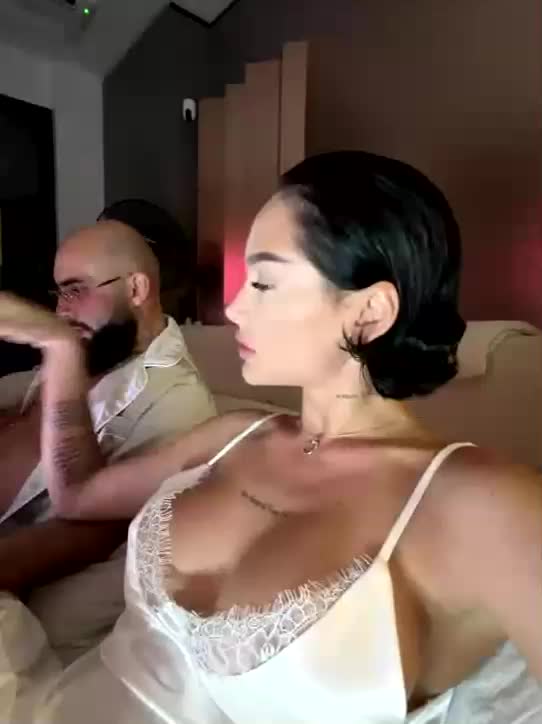 AnikaSex Adult Chat October 31, 2025