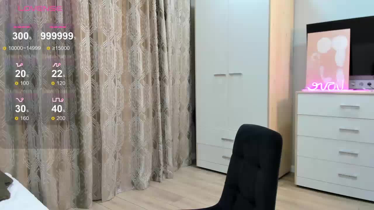 -dkny- Adult Chat October 31, 2025