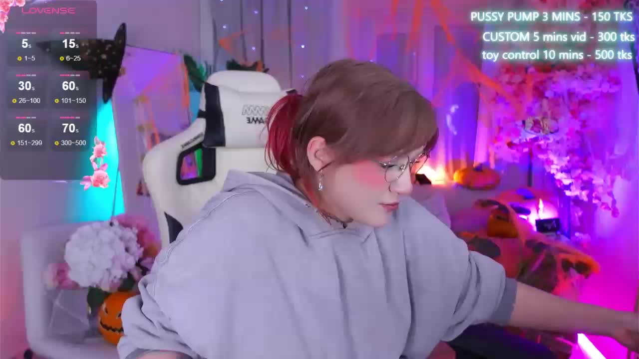 CrazyWine Adult Chat October 31, 2025