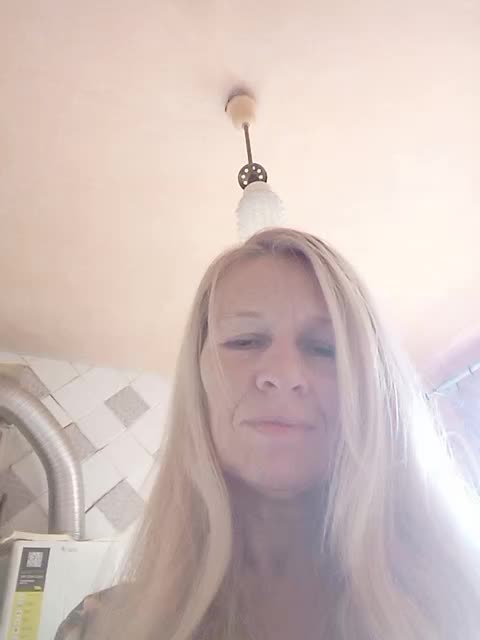 Victoria-sexi Adult Chat November 1, 2025