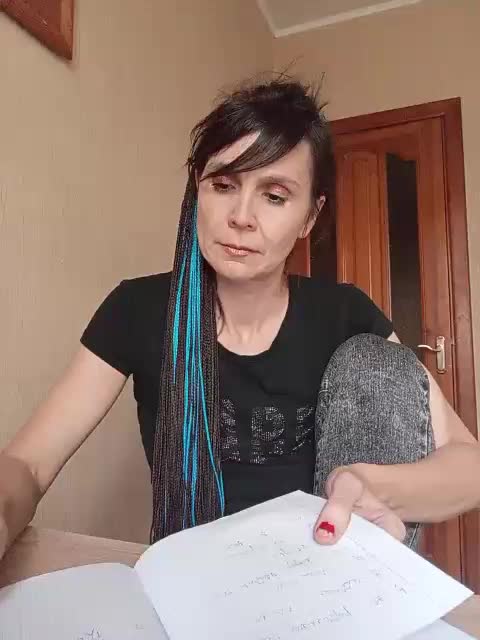 Hellenalonenochka Adult Chat October 31, 2025