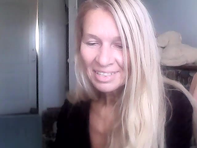 Victoria-sexi Adult Chat October 31, 2025