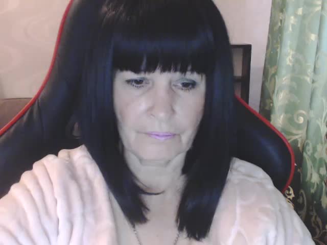 KatarinaGloss Adult Chat October 31, 2025