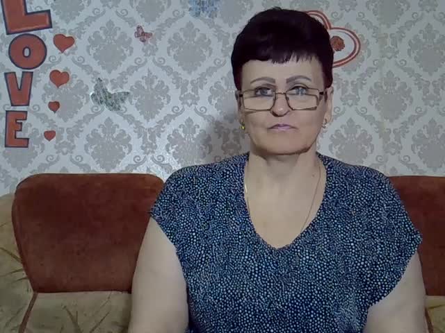 PaulaGolden Adult Chat October 31, 2025