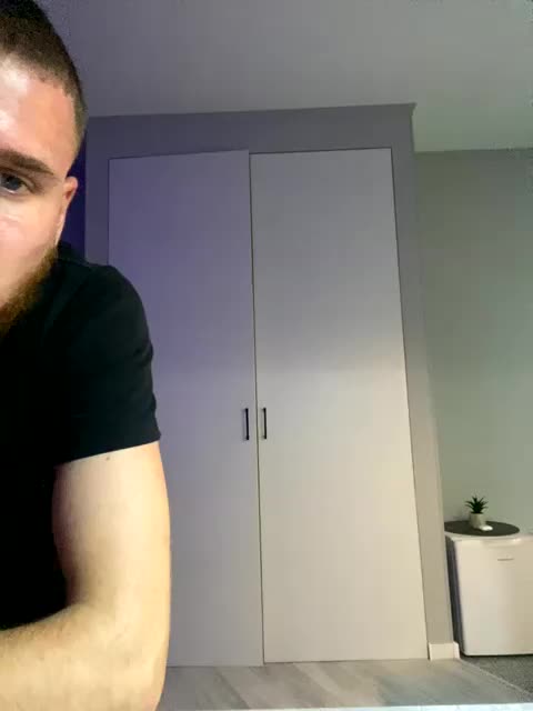 Room_of_love Adult Chat October 31, 2025