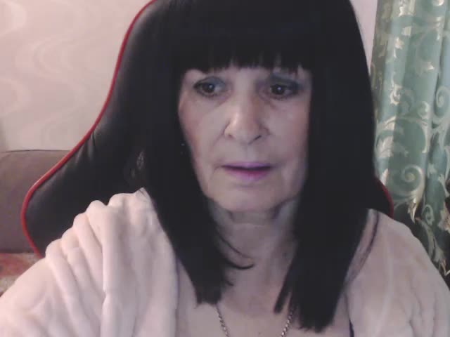 KatarinaGloss Adult Chat October 31, 2025