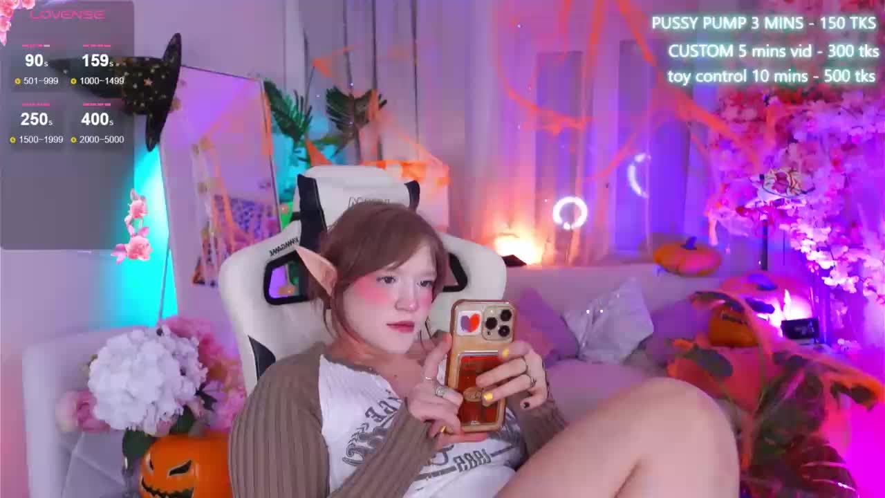 CrazyWine Adult Chat October 31, 2025