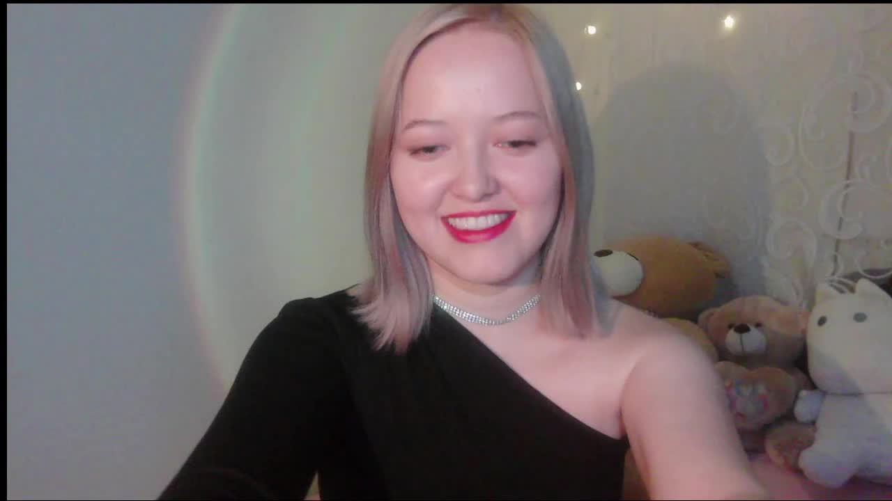 -Sweet-smile- Adult Chat November 1, 2025