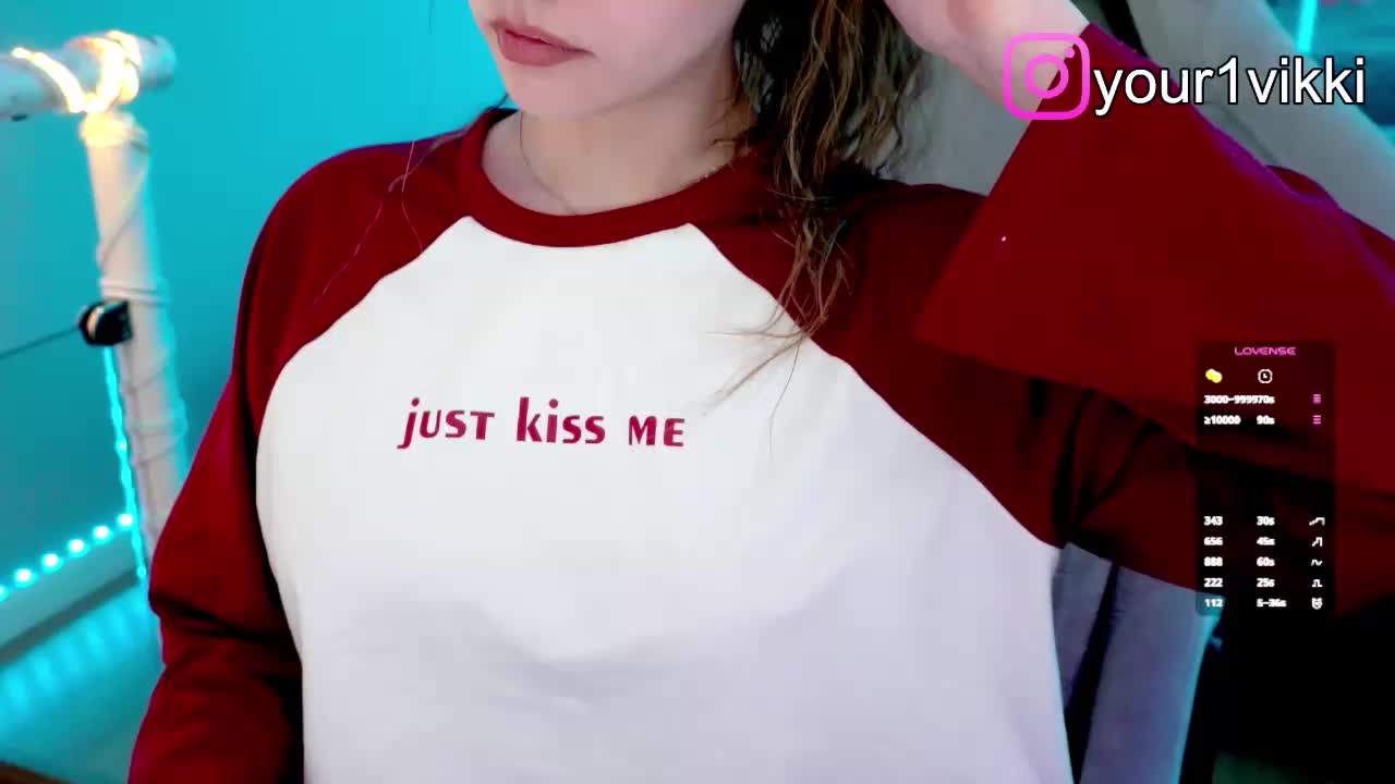 VikkiExtraCheese Adult Chat November 1, 2025