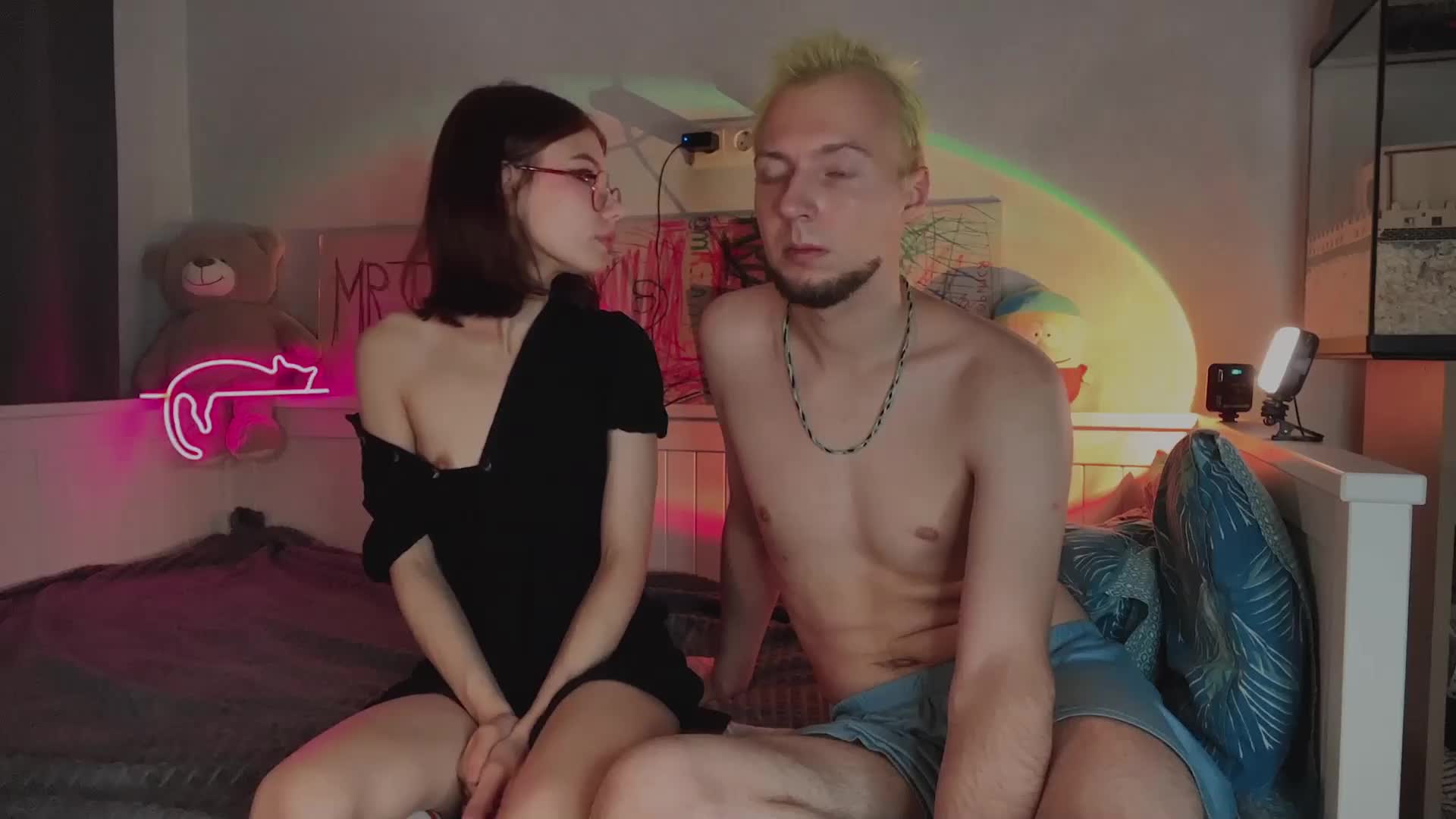 Z0mb1el0ll1 Adult Chat November 1, 2025