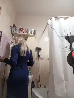 Blondi_Love Adult Chat November 1, 2025