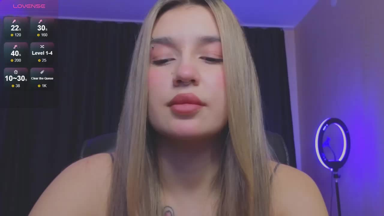 RoxyChilli Adult Chat November 1, 2025