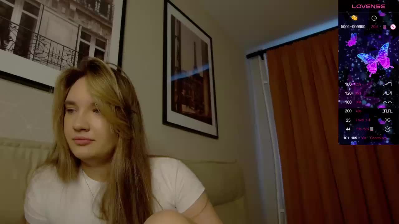 Holly_Molii Adult Chat November 1, 2025