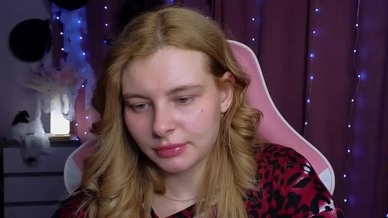 Venus_ Adult Chat November 1, 2025