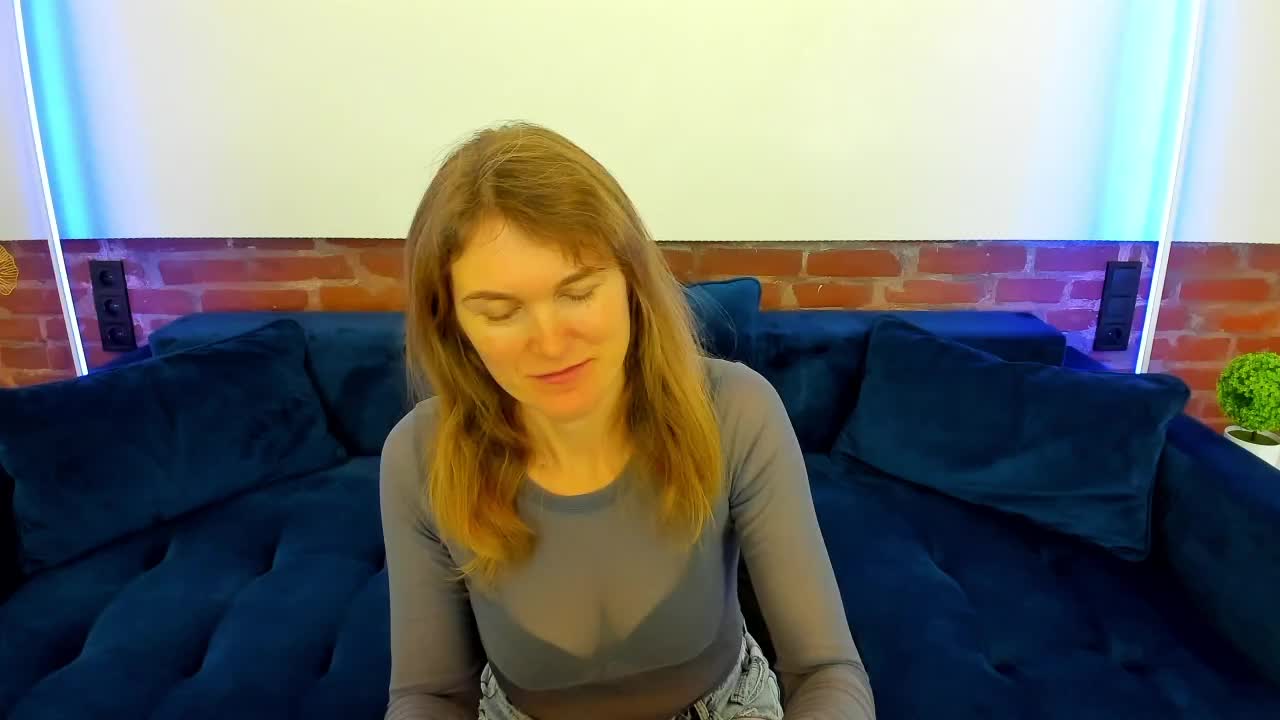 Annabel-xxx Adult Chat November 1, 2025