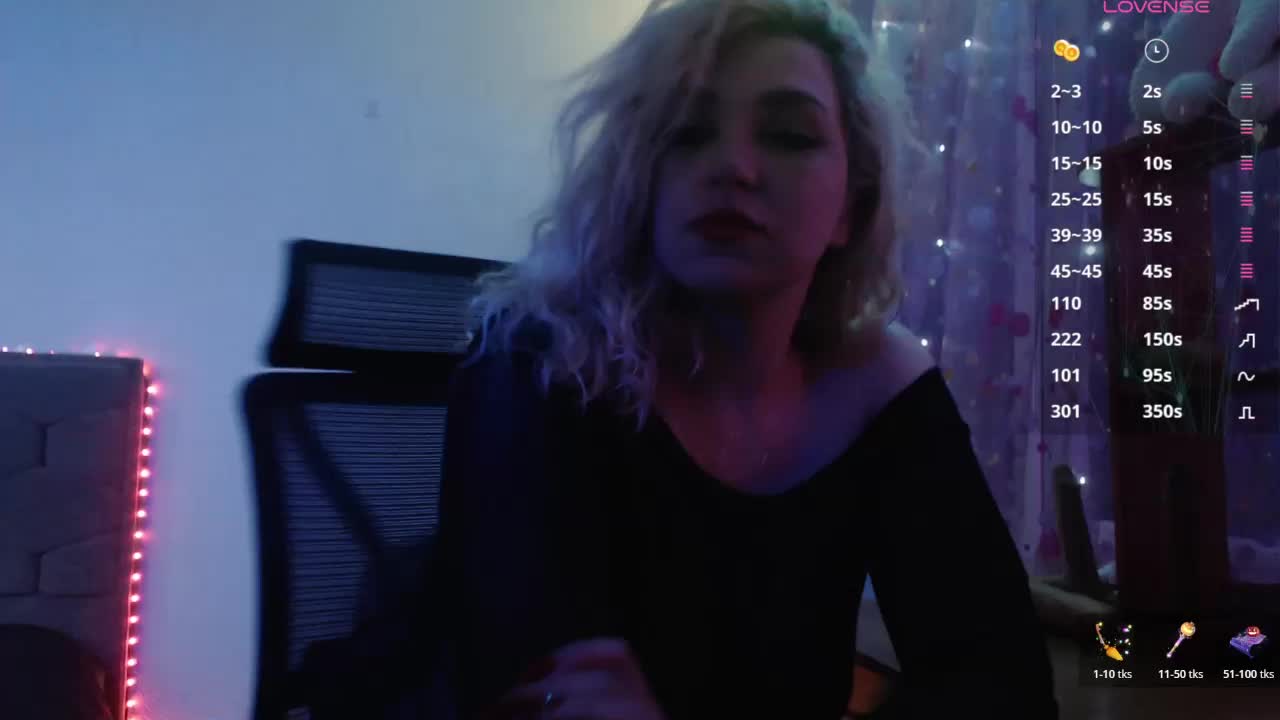 Liliya010 Adult Chat November 1, 2025