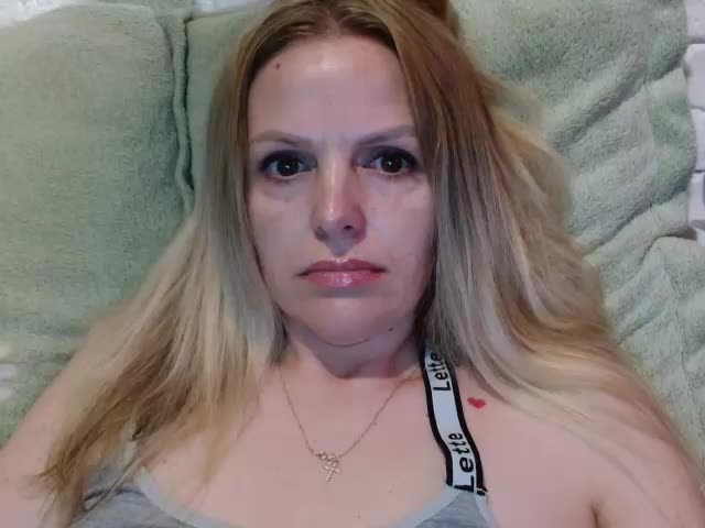 AngelAlone Adult Chat November 1, 2025