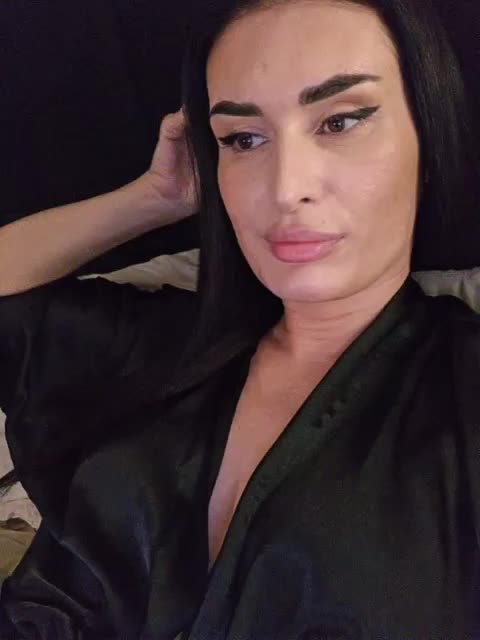 XStrawberryX Adult Chat November 1, 2025