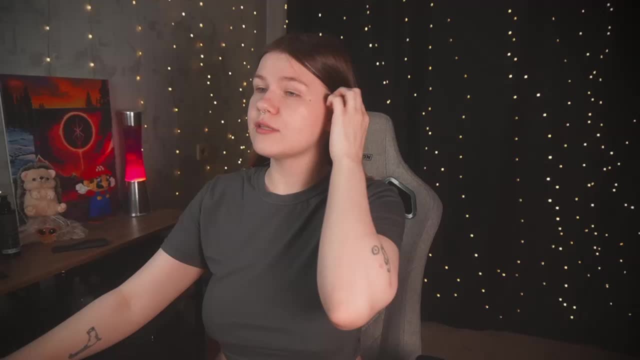 cutesoneckaaa Adult Chat November 1, 2025