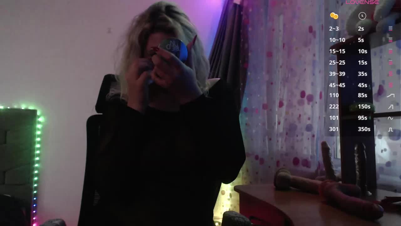 Liliya010 Adult Chat November 1, 2025