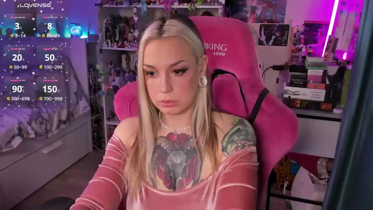 ChloeKohaku Adult Chat November 1, 2025