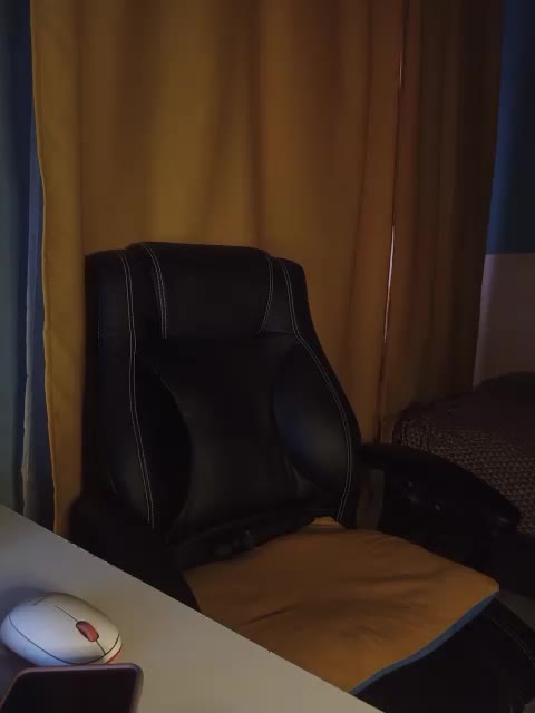 Tanysha-1 Adult Chat November 1, 2025