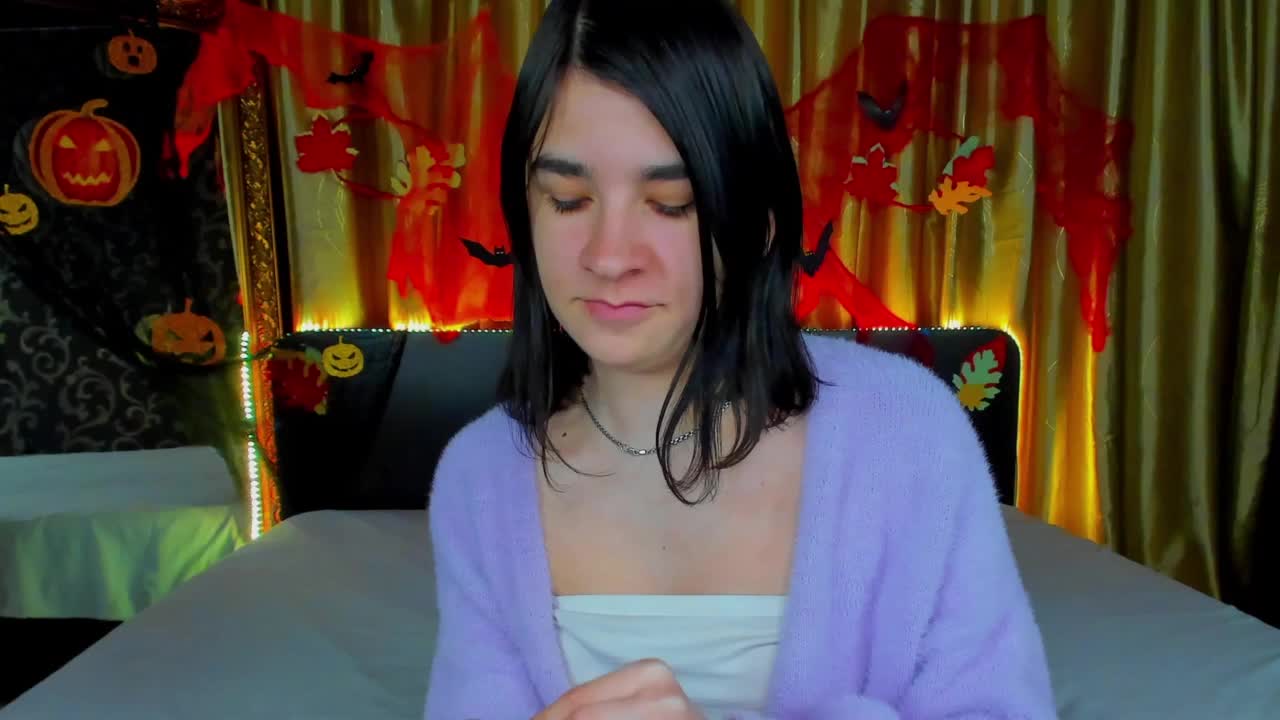 Polly-Love Adult Chat November 1, 2025