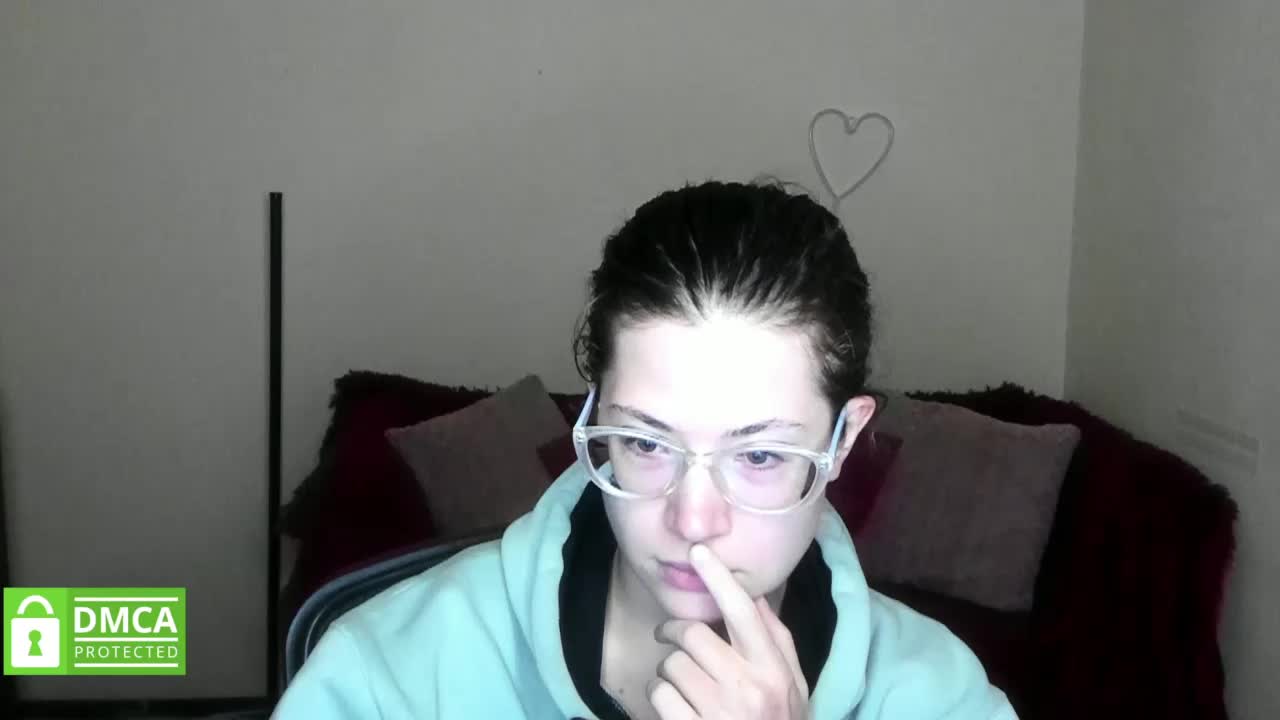 Aliciafolow009 Adult Chat November 1, 2025