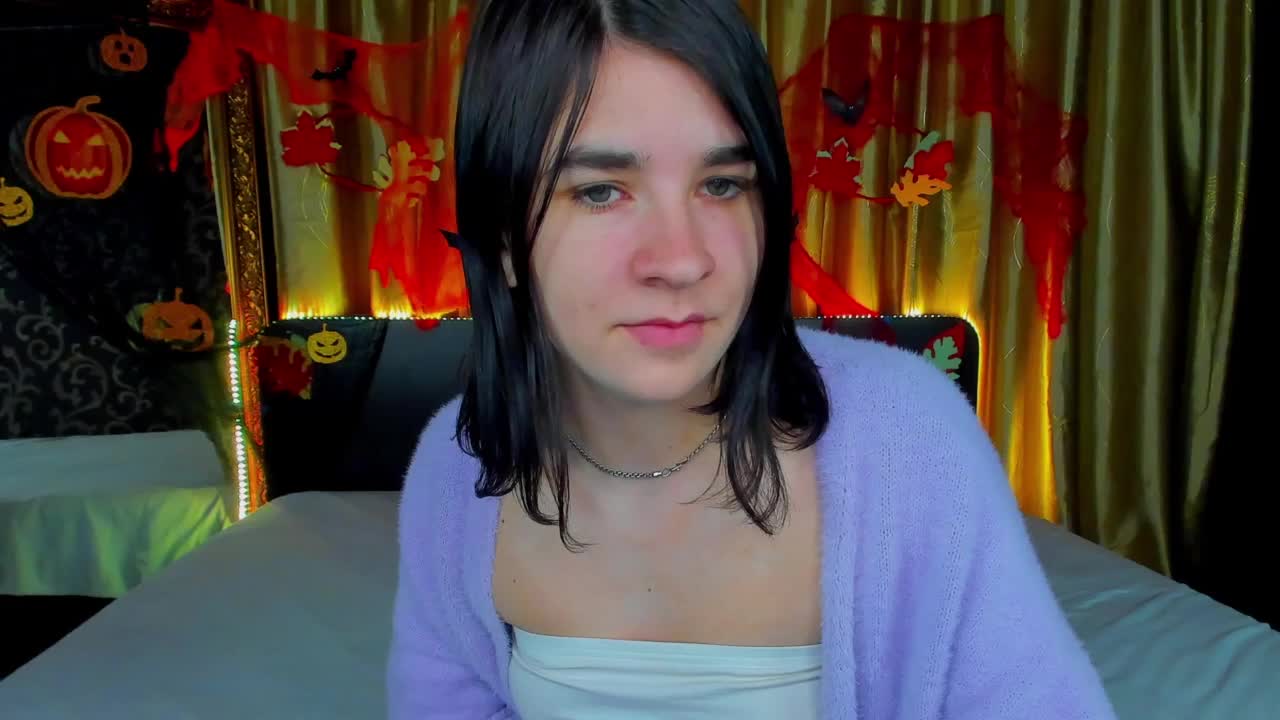 Polly-Love Adult Chat November 1, 2025