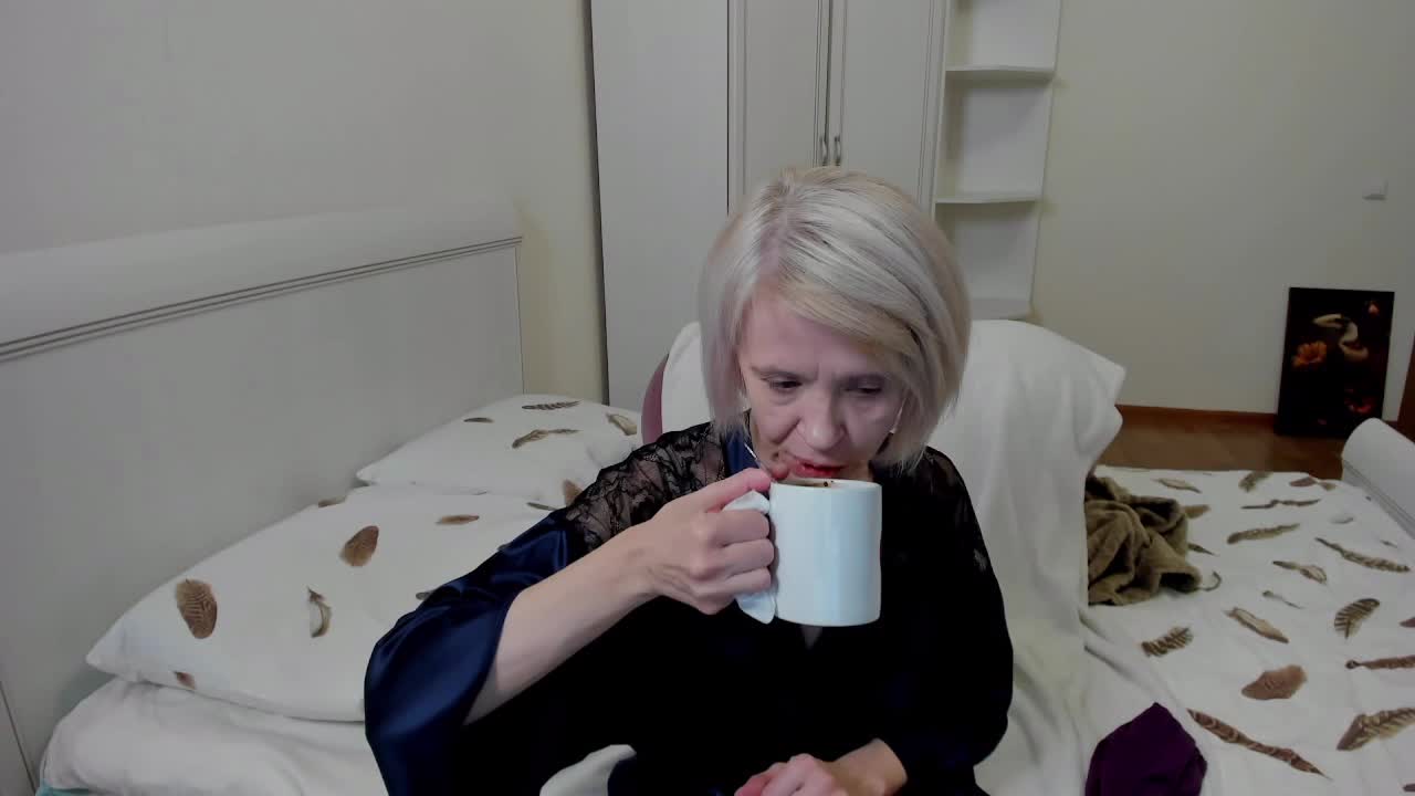 aminalive Adult Chat November 1, 2025