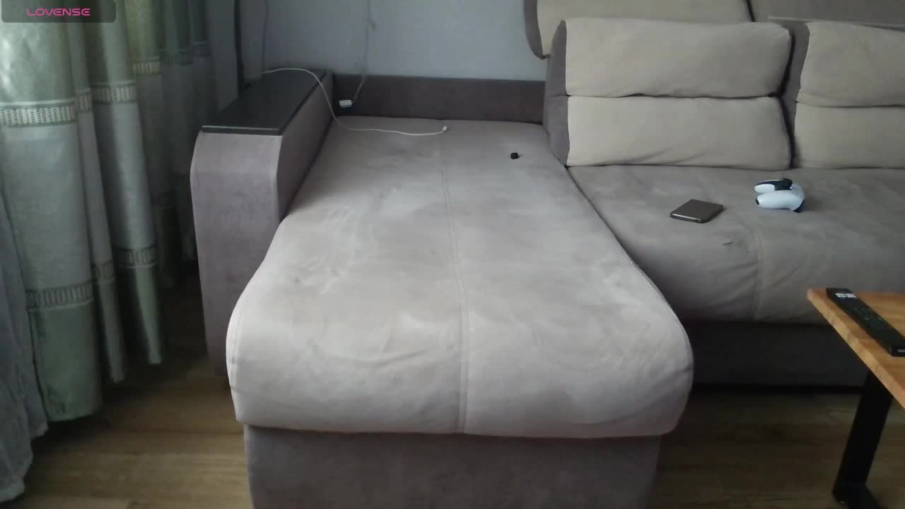 Milaa1998 Adult Chat November 1, 2025