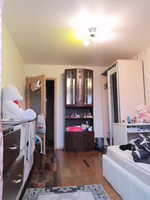 SweetDimond5 Adult Chat November 1, 2025