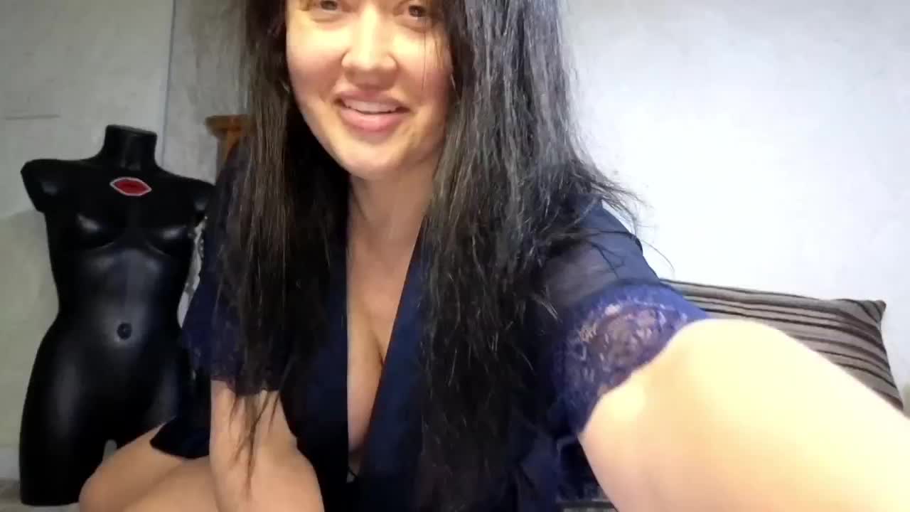 LoveCatsuit Adult Chat November 1, 2025