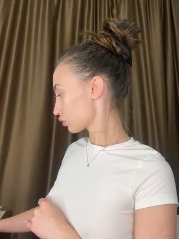 Polli_Kiss Adult Chat November 2, 2025