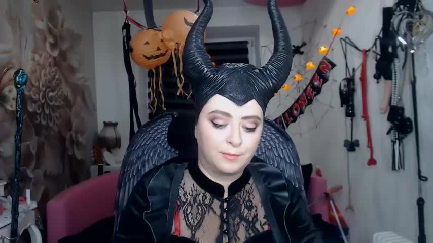 MISSwithDOLLS Adult Chat November 2, 2025