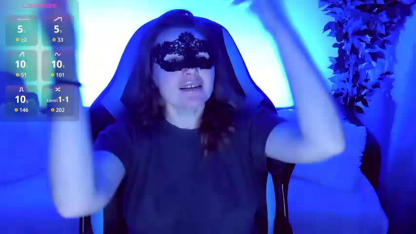 Sexy-Housewife Adult Chat November 2, 2025