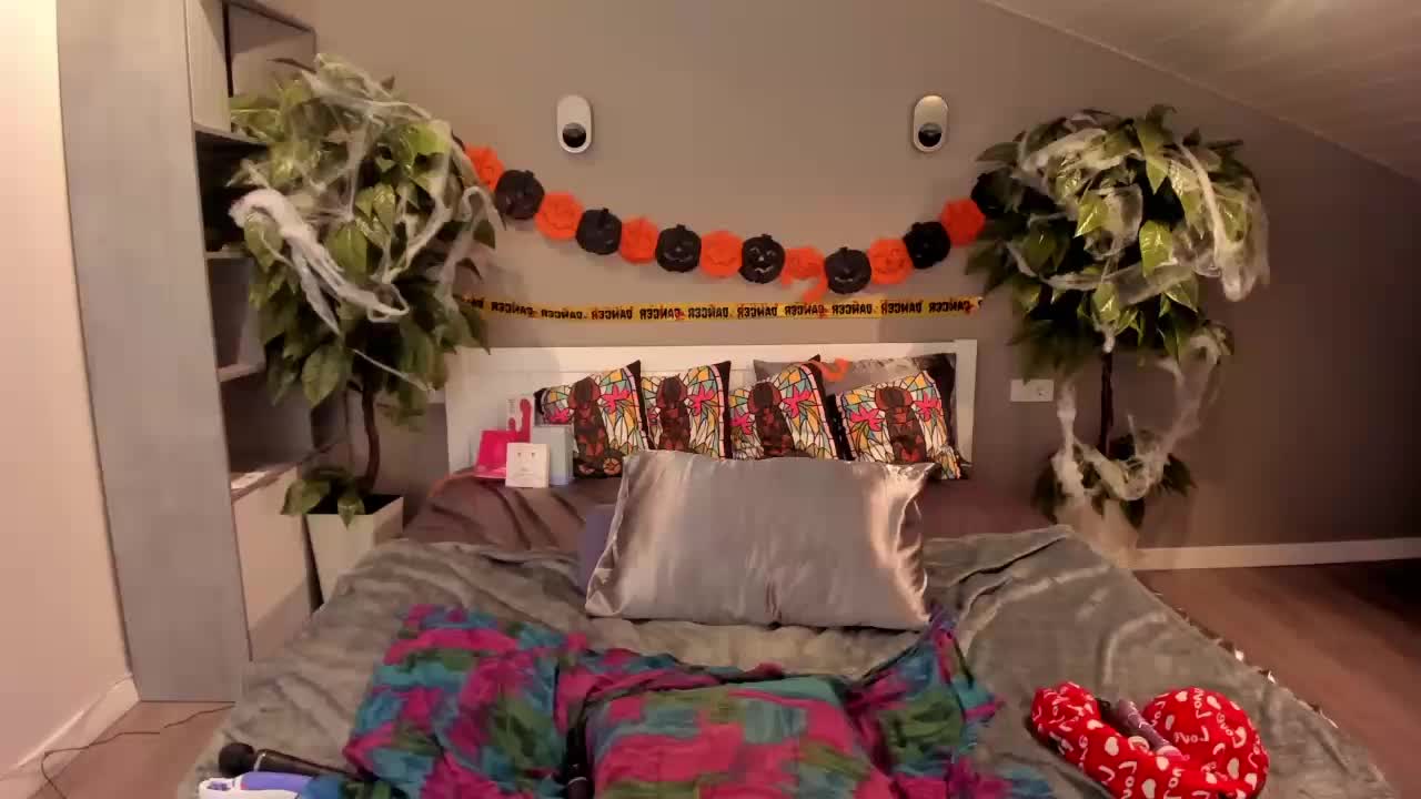 VeronikaNew Adult Chat November 2, 2025